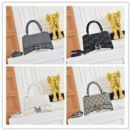 Picture of Balenciaga Handbags _SKUfw236448888fw